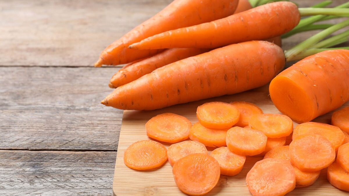 cách chọn cà rốt tươi giòn