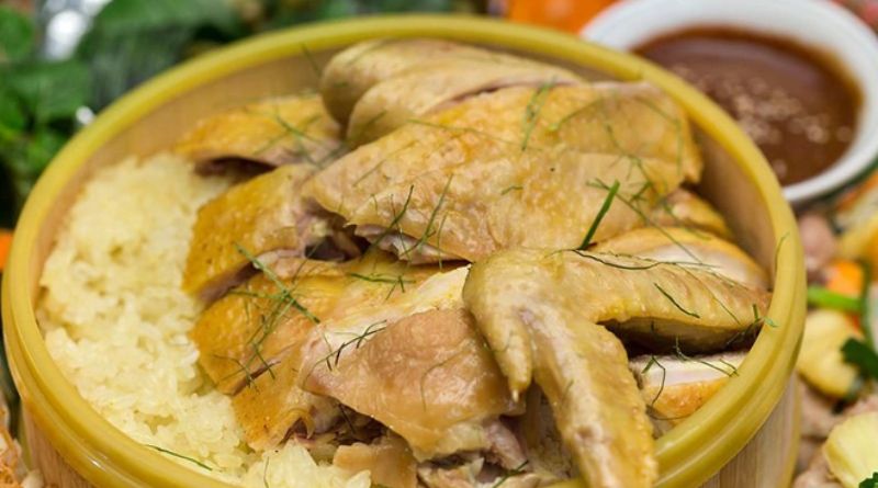 Các phương pháp nấu như luộc, quay, nướng và hấp sẽ giúp giảm lượng calo của thịt gà