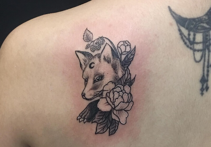 Hình tattoo đầu con cáo mang lại cảm giác mạnh mẽ và cá tính cho người sở hữu