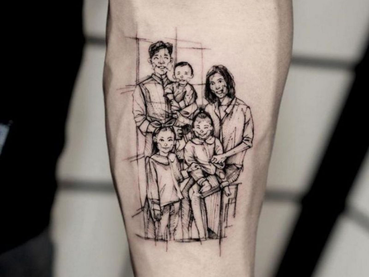 Mẫu tattoo gia đình 5 người mini đẹp nhất cho bạn nam