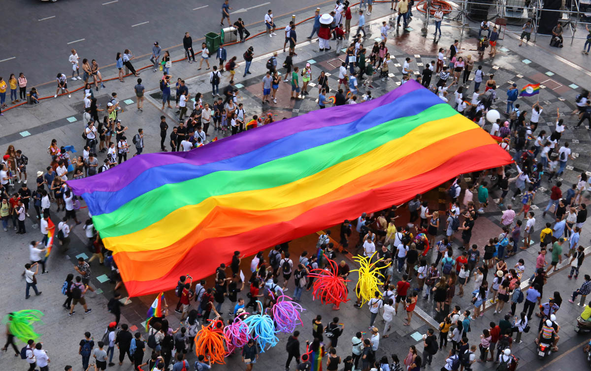 Ở nhiều quốc gia, việc xăm hình LGBT vẫn chưa được ủng hộ