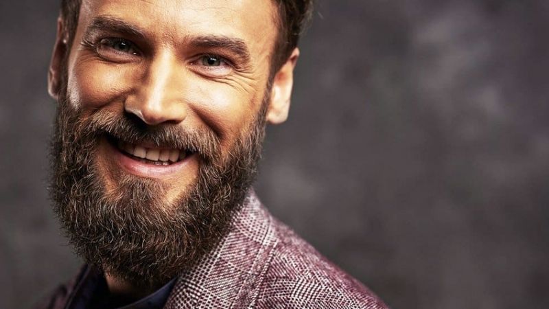 Bộ râu là một đặc điểm thể hiện sự nam tính và trưởng thành của nam giới