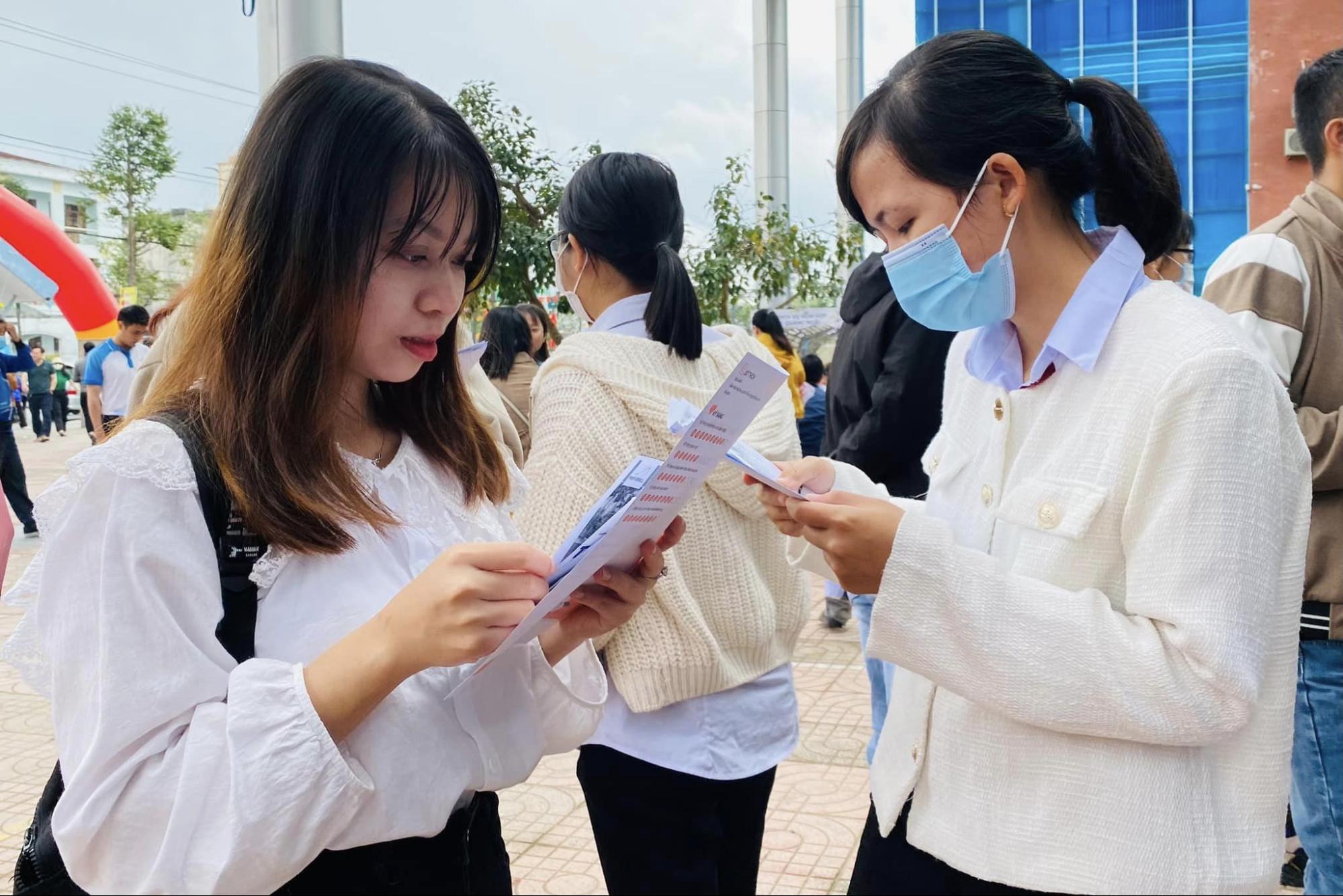 Người lao động tỉnh Quảng Ngãi có nhu cầu tìm việc làm cao
