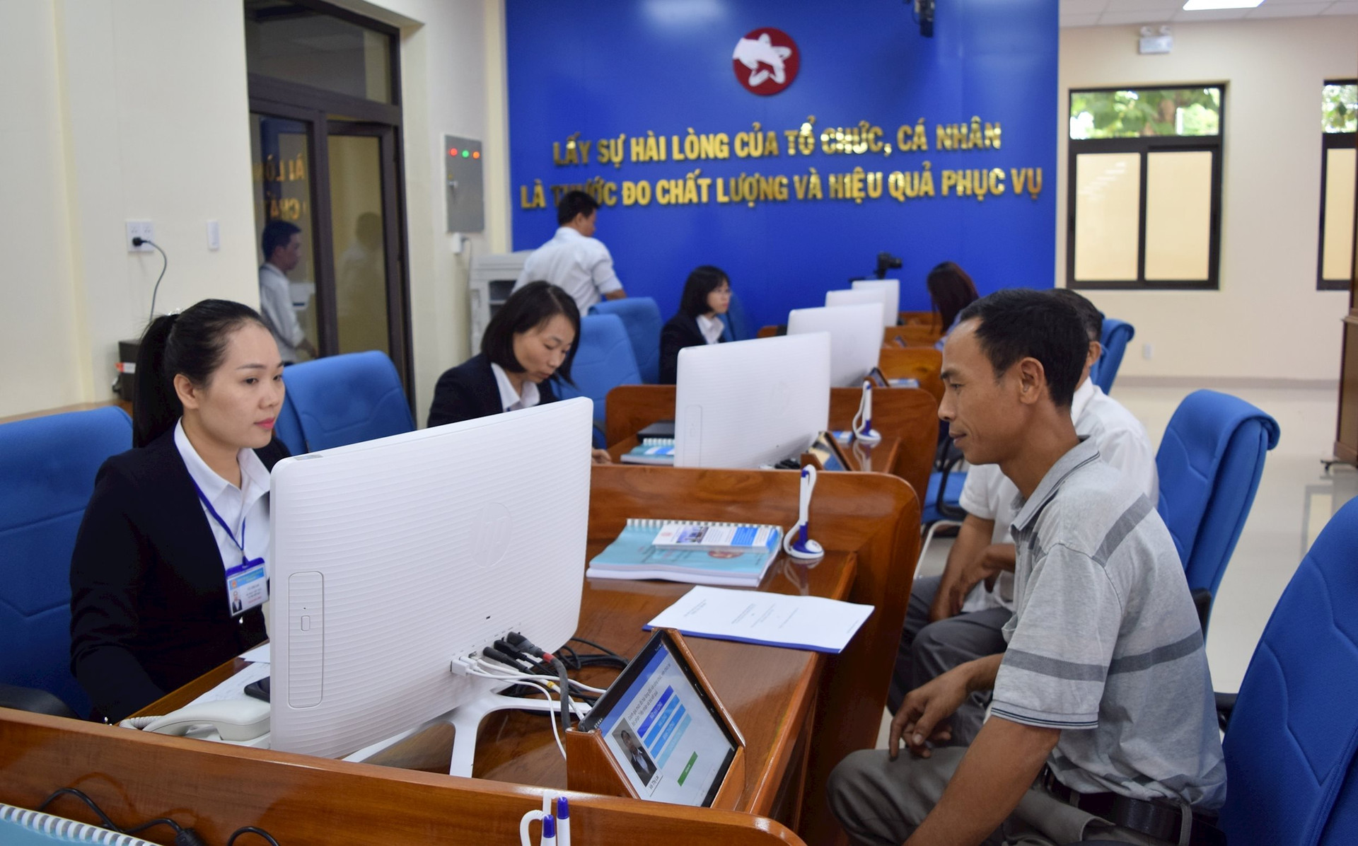Thị trường việc làm Kon Tum mở rộng cơ hội với tất cả người lao động 
