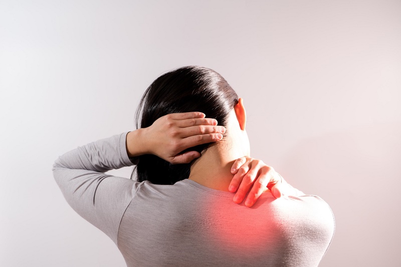 Đau lưng, đau cổ vai gáy là vấn đề sức khoẻ thường gặp của Nhân Mã