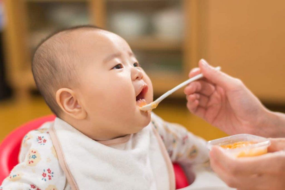 Các mẹ nên cho bé ăn điều độ bột yến mạch
