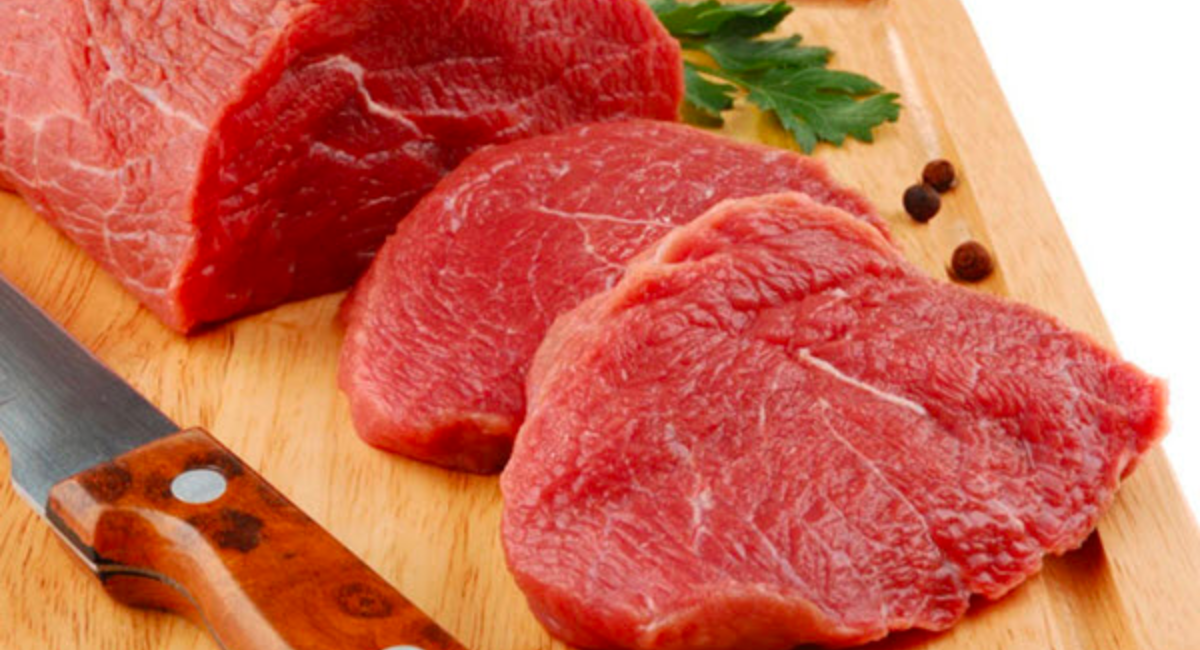 Thịt bò ngon thường có thớ mềm mại và nhỏ nhưng không quá mịn