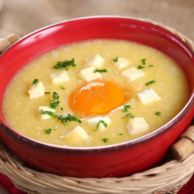 Cháo trứng gà bột gạo là món ăn đơn giản, dễ làm, cung cấp đầy đủ chất dinh dưỡng