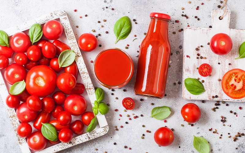 Cách làm món sinh tố cà chua bổ sung thêm vitamin C cho bé
