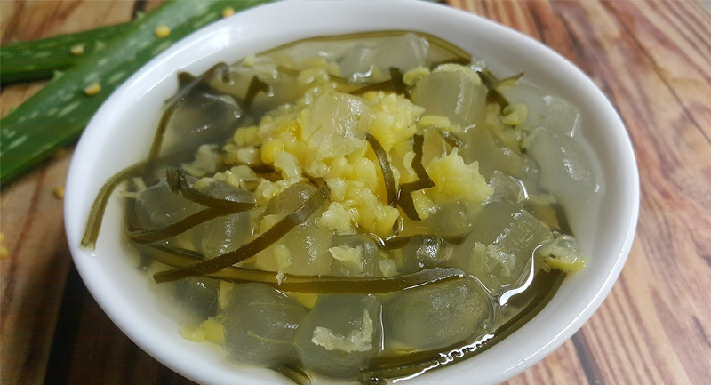 Món chè đậu xanh nha đam đường phèn cung cấp các dưỡng chất thiết yếu cho cơ thể