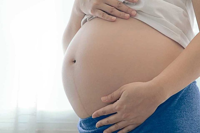 Phụ nữ có thai không nên ăn nhiều chè phổ tai để tránh thừa iot