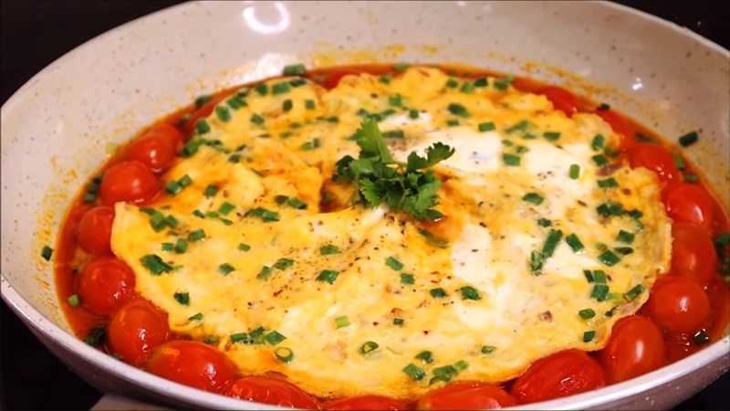 Hướng dẫn cách nấu trứng chiên cà chua thơm ngon