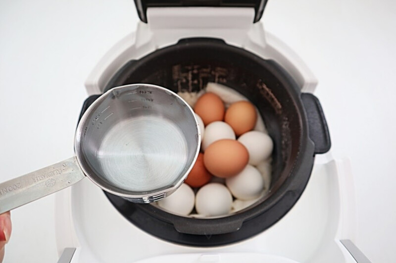 Cách nấu trứng luộc không cần nước bằng lò vi sóng hoặc nồi cơm điện
