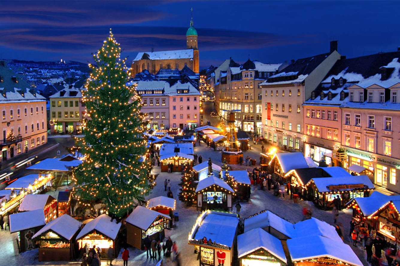 Lễ Giáng Sinh được tổ chức cực kỳ long trọng tại các nước phương Tây