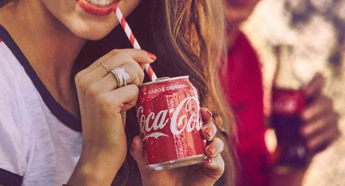 Uống coca có béo không? Điều gì xảy ra nếu uống coca mỗi ngày?